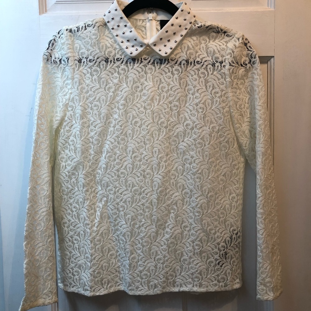 The KOOPLES SIZE 1 blouse with detail